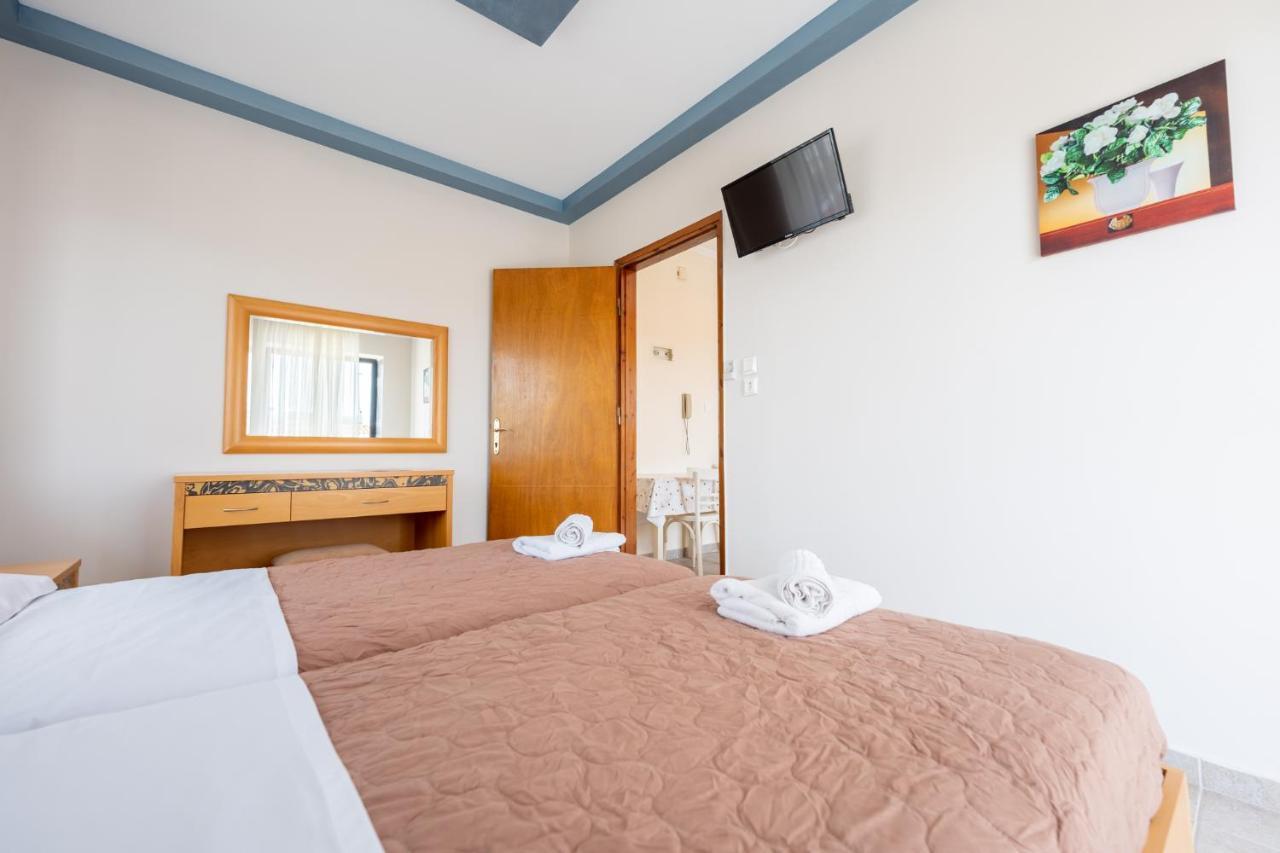 Milonas House Apartments Paralia Dionysiou Exterior foto