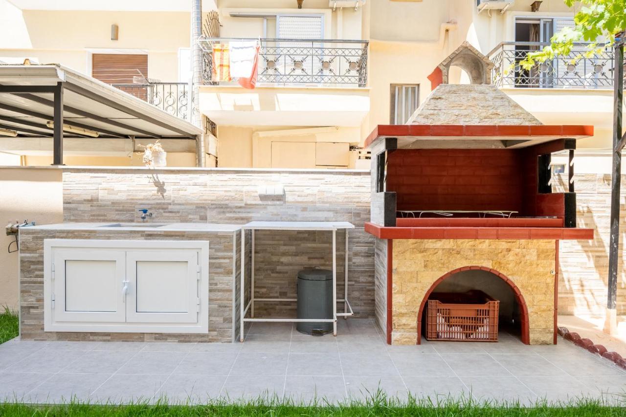 Milonas House Apartments Paralia Dionysiou Exterior foto