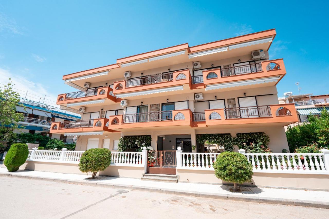 Milonas House Apartments Paralia Dionysiou Exterior foto