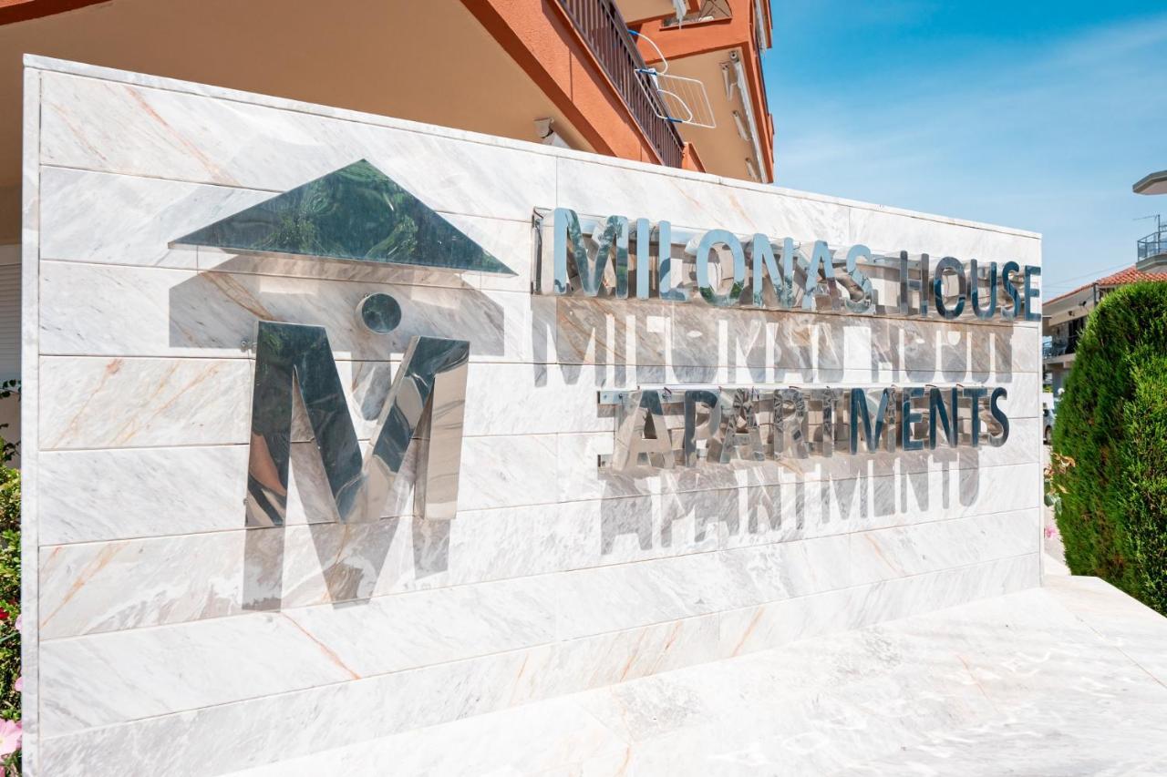 Milonas House Apartments Paralia Dionysiou Exterior foto