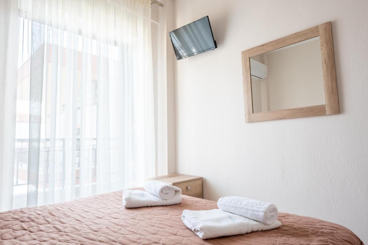 Milonas House Apartments Paralia Dionysiou Exterior foto