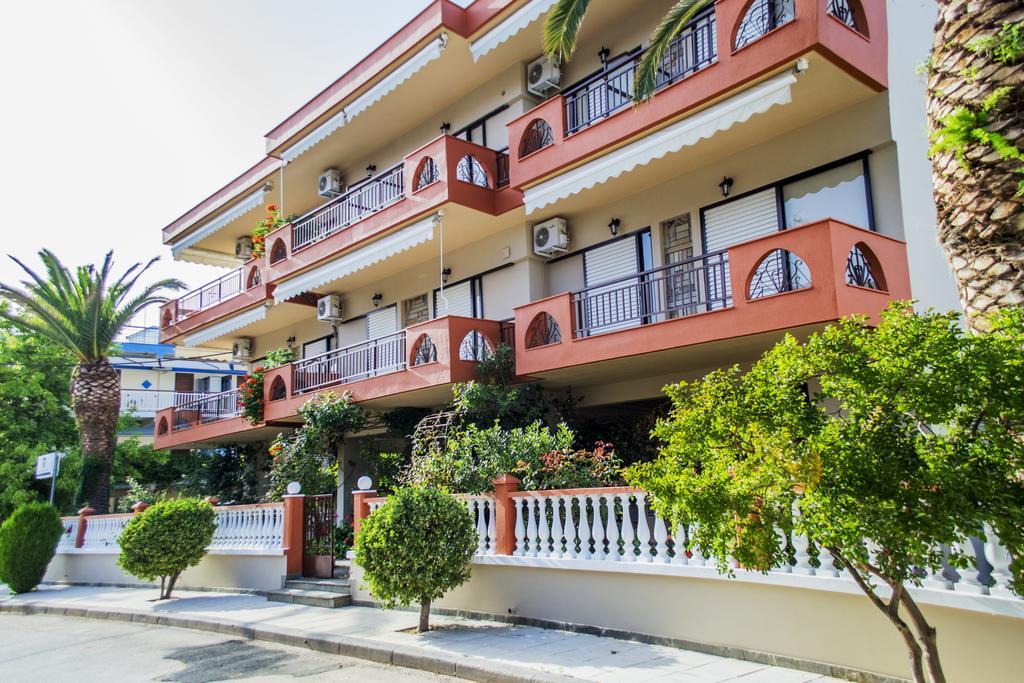 Milonas House Apartments Paralia Dionysiou Exterior foto