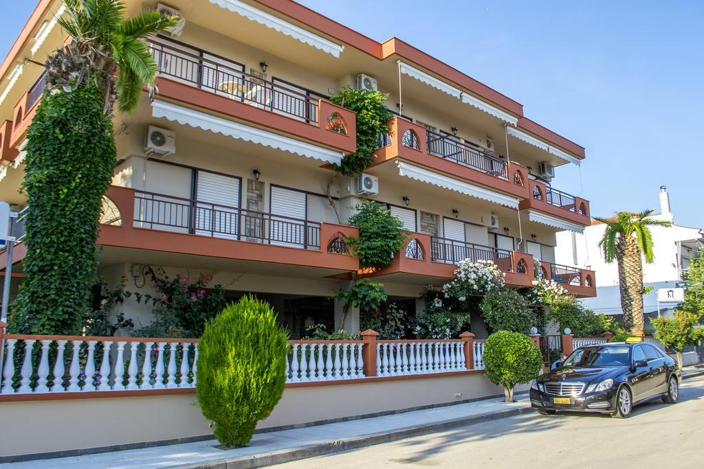 Milonas House Apartments Paralia Dionysiou Exterior foto